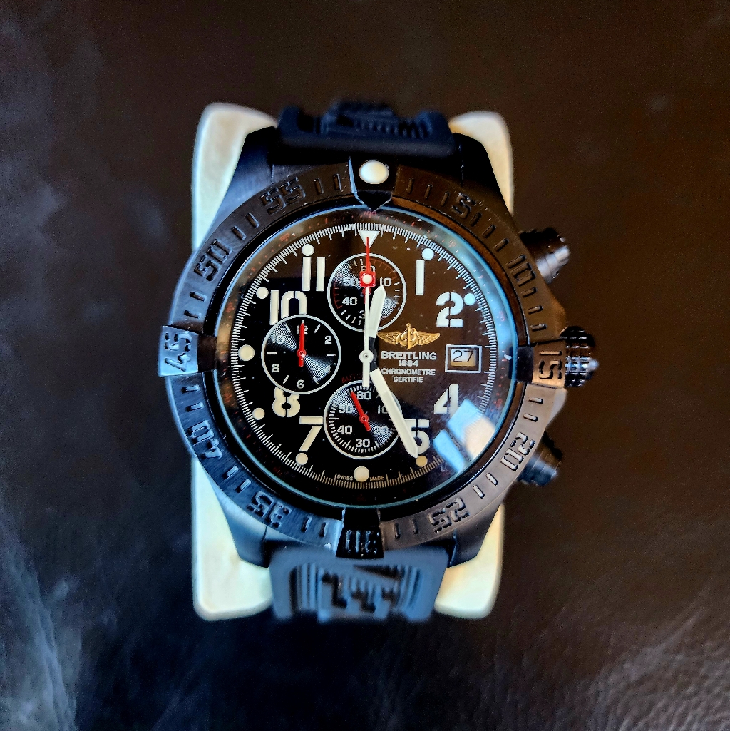 Breitling Mens Watch Authentic  Like Cartier
